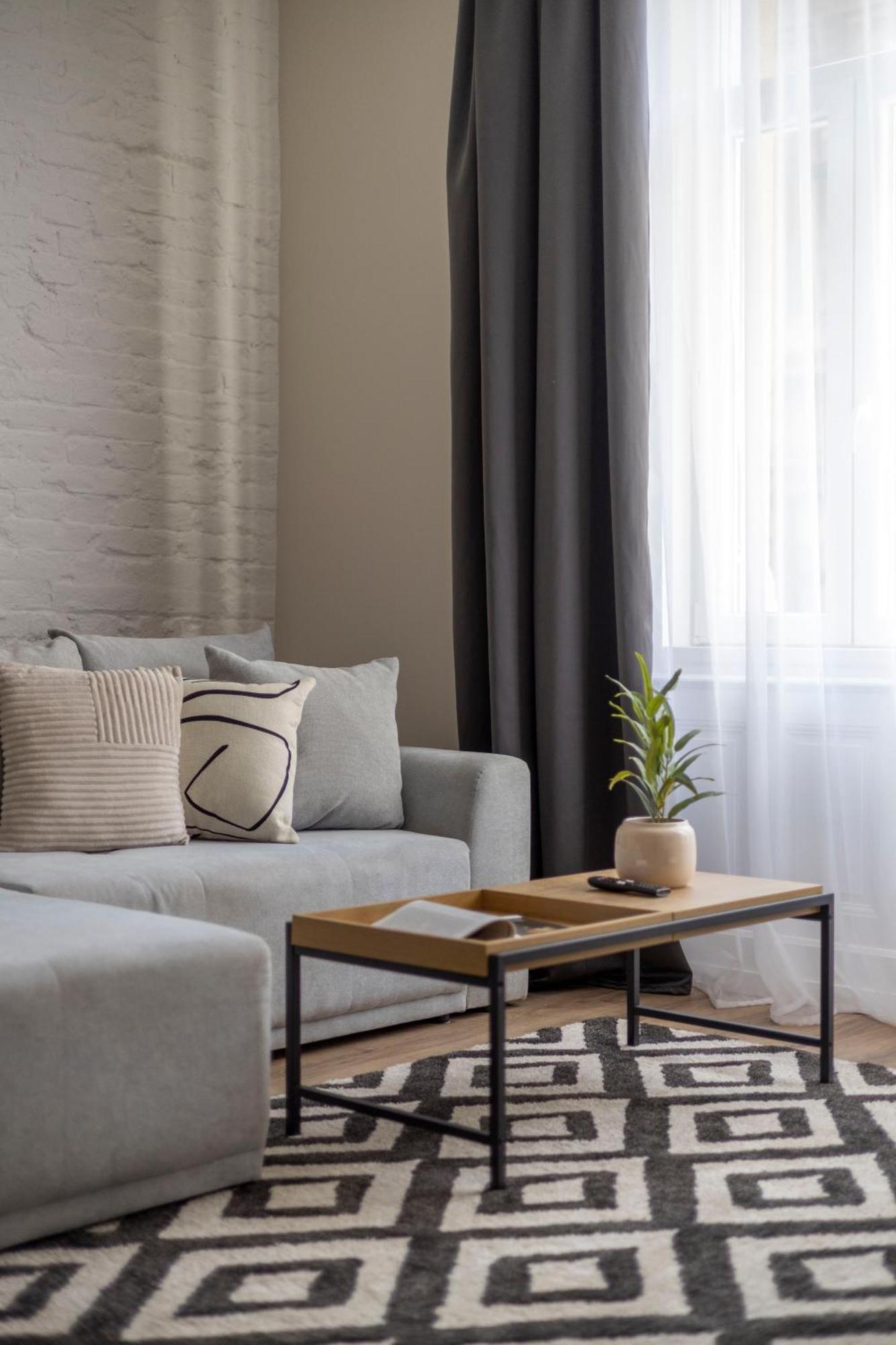 Exclusive Stylish Suite By Prestige Homes Next To The Oktogon ブダペスト エクステリア 写真